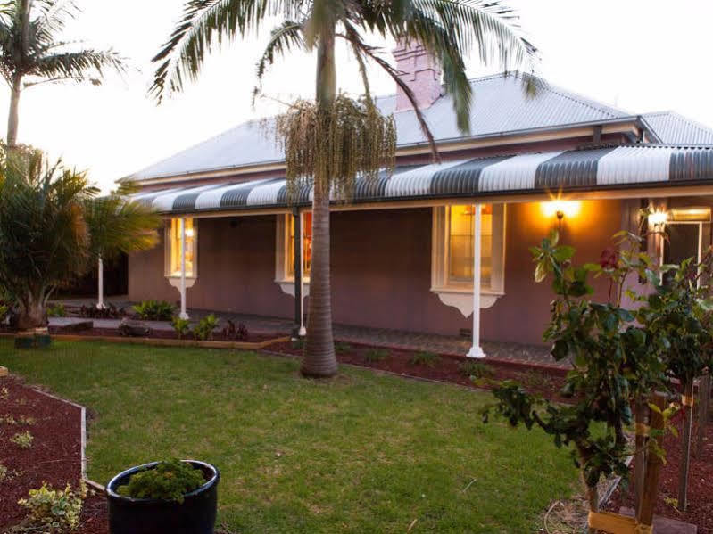 Shellharbour Village Motel Exterior photo